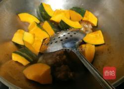 南瓜炖小鸡的做法图解5