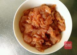 番茄炒猪肉的做法图解2