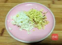 盐菜回锅肉的做法图解2