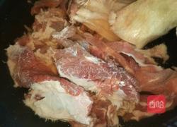 清炖白萝卜牛腩汤的做法图解2