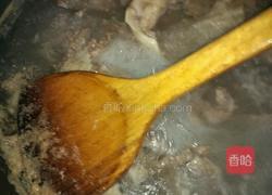 清炖白萝卜牛腩汤的做法图解3