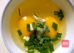 香葱炒鸡蛋的做法图解1