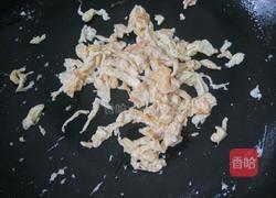 芹菜素包子的做法图解7