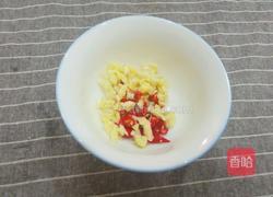 酸辣佛手瓜的做法图解2