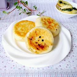 韭菜猪肉馅饼的做法[图]