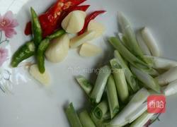 香菇炒腊肉的做法图解4