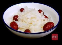 桃胶皂角米炖银耳的做法图解4