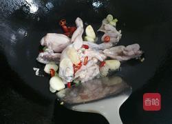 炒牛蛙的做法图解6