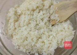 肉松紫菜包饭的做法图解2