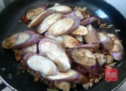 锅塌茄子的做法图解11