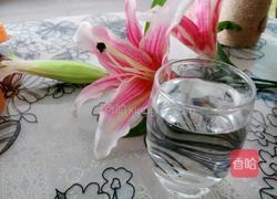 鲜榨苹果汁的做法图解3