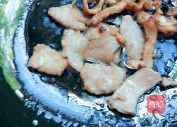 鸡蛋肉片炒黄瓜的做法图解6