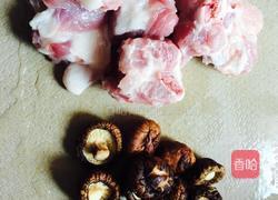 排骨香菇粥的做法图解1