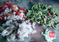 泡菜炒粉条的做法图解1