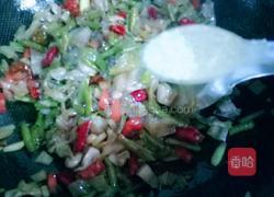 泡菜炒粉条的做法图解8