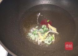 蒜苔香菇炒肉的做法图解5