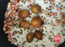 五谷杂粮粥的做法图解2