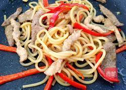 猪肝瘦肉炒意粉的做法图解4