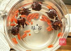 洛神花枸杞茶的做法图解3
