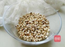 薏米芡实山药粥的做法图解1