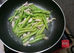 肉丝炒豆角的做法图解7