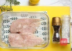 香煎迷迭香鸡胸肉的做法图解2