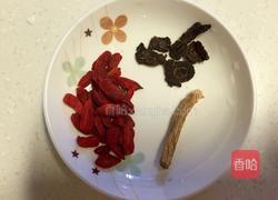 猪脑汤的做法图解1