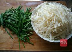 韭菜炒金针菇的做法图解2