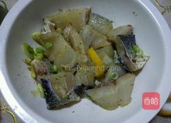 鲢鱼豆腐汤的做法图解2