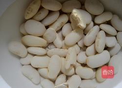 冰红茶芸豆的做法图解1