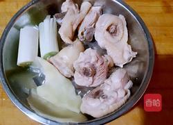 海参香菇煲鸡汤的做法图解3