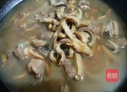 墨鱼猪肚排骨汤的做法图解8