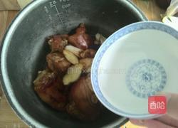 电压力锅红烧猪蹄的做法图解11