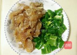 青椒炒牛筋的做法图解2
