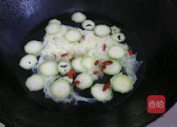 丝瓜蛋花汤的做法图解4