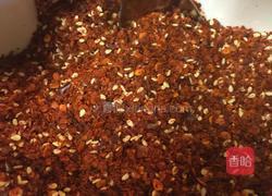 自制川式辣椒油的做法图解1