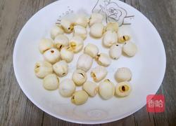 桂圆红枣莲子粥的做法图解3