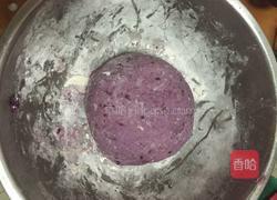 紫薯玫瑰馒头的做法图解2