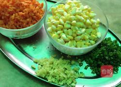 玉米饺子的做法图解2