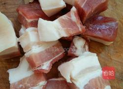 肉烧土豆的做法图解1