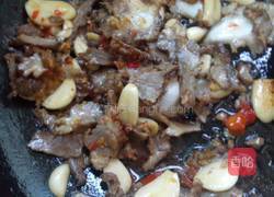 青椒炒鹵牛肉的做法圖解6