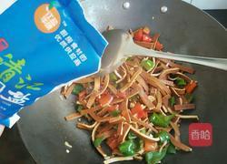 酱干炒辣椒的做法图解5