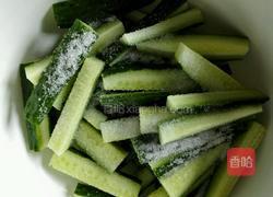 醋溜黄瓜的做法图解1