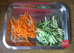 凉拌银耳粉丝的做法图解3