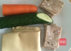 三丝豆皮卷的做法图解1