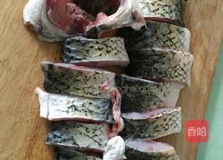 香辣鱼块的做法图解1