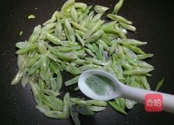 清炒扁豆的做法图解5