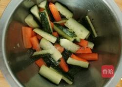 自制小咸菜的做法图解2