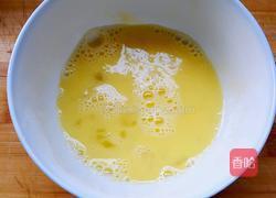 海参鸡蛋羹的做法图解1