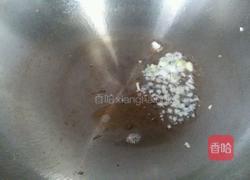 老干妈鸡蛋炒面的做法图解4